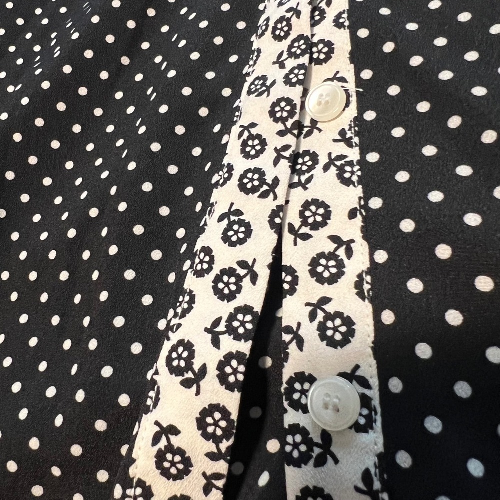 Talbots Womens Medium Black White Polka Dot Floral Sleeveless Blouse Top - Picture 7 of 9